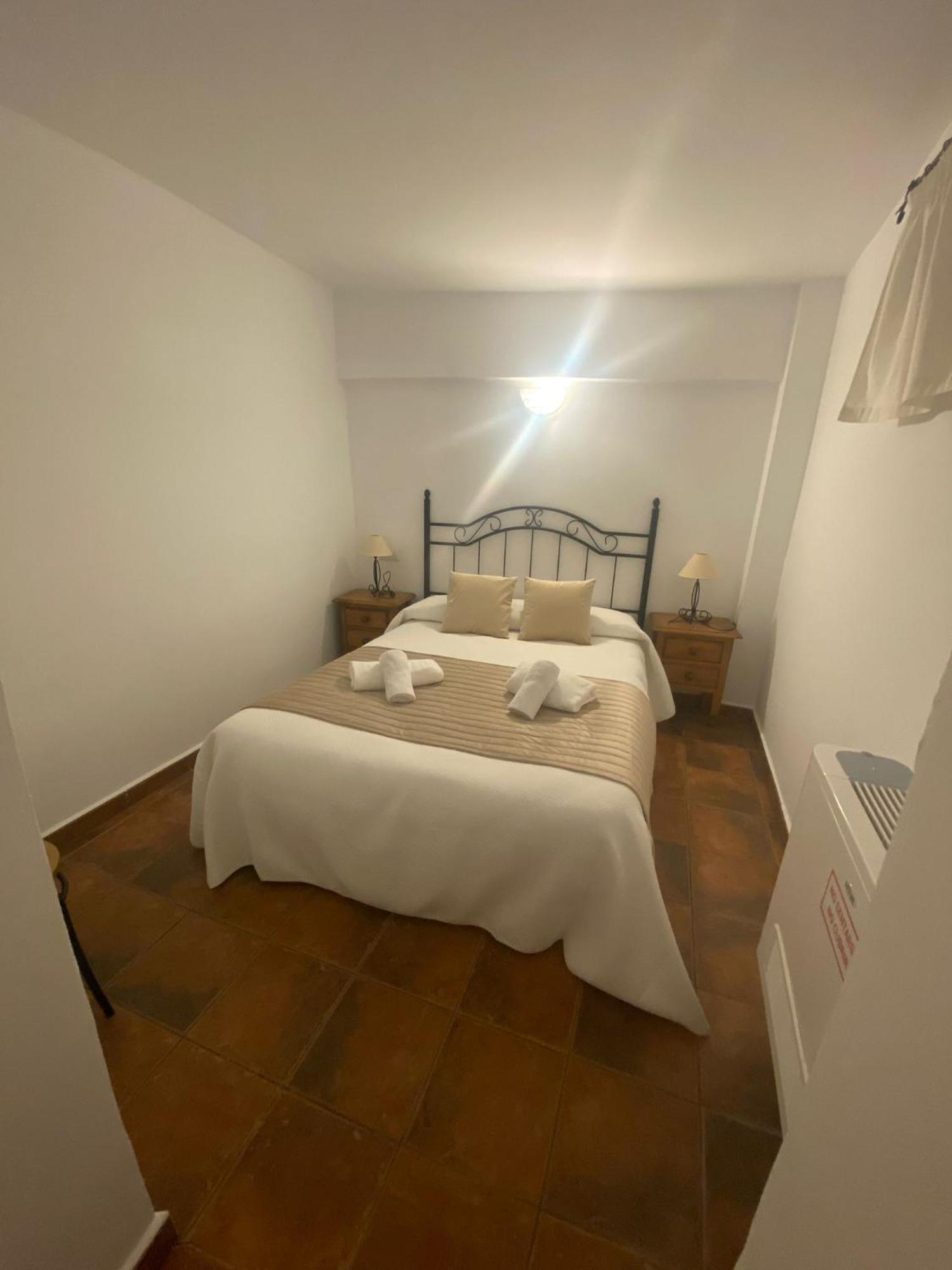 Casa Rural Del Pantano 4 Estrellas Buenache de Alarcon المظهر الخارجي الصورة